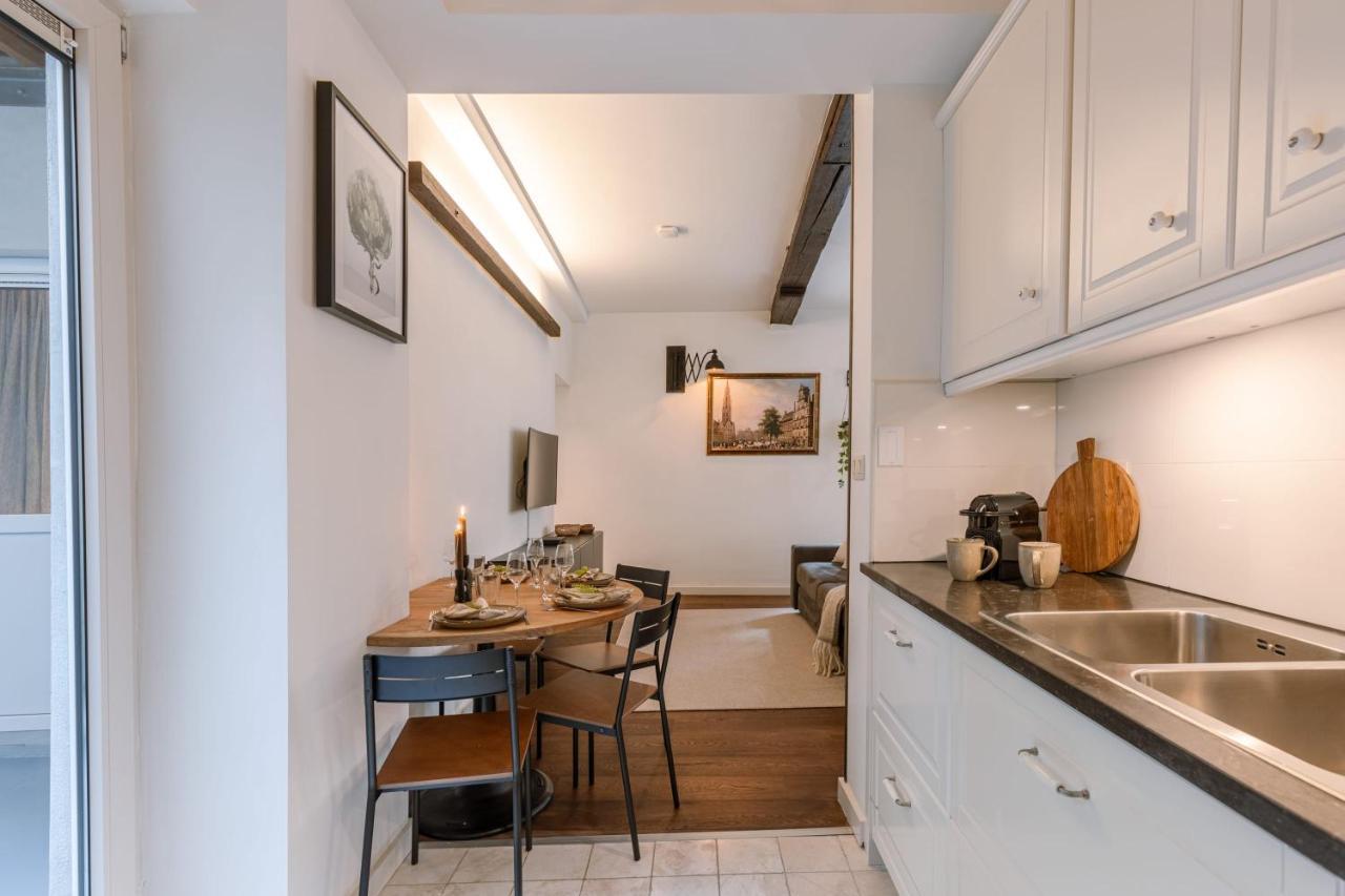Authentic Apartment In The Heart Of 안트베르펜 외부 사진