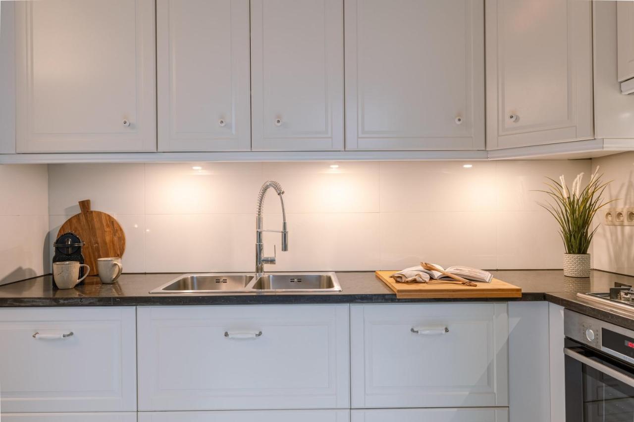 Authentic Apartment In The Heart Of 안트베르펜 외부 사진